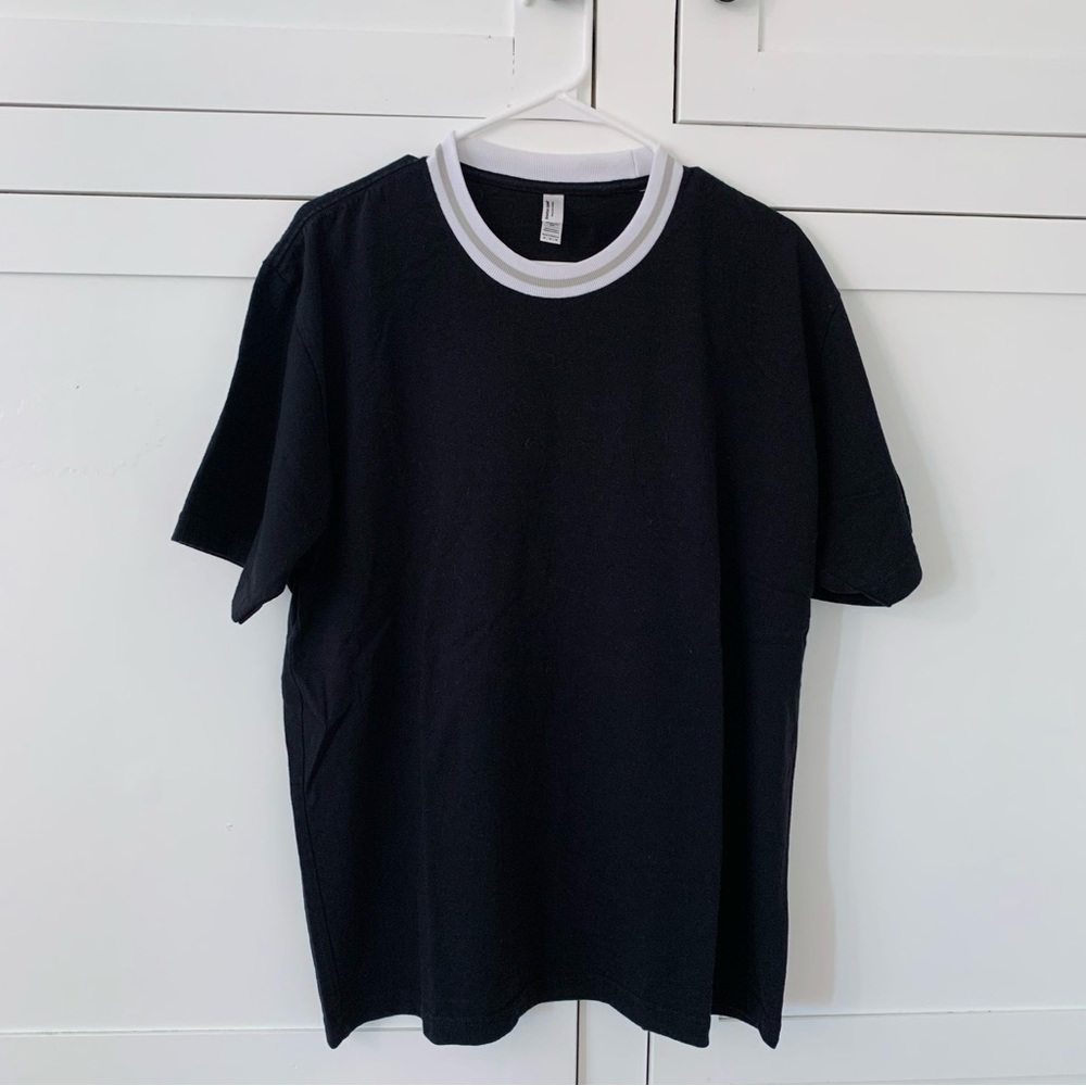 Men’s American Apparel Black T-shirt Size Medium